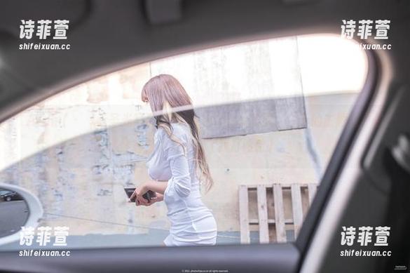 Aram(아람)无圣光写真：PhotoChips珍恩，今天的主题是‘你穿衣服真好看’（我打哈哈）。