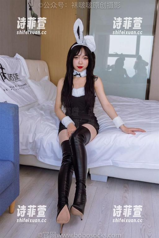 BoBoSocks袜啵啵 - 谁请芝士来秀拖鞋写真？当‘时尚’碰上‘随意’