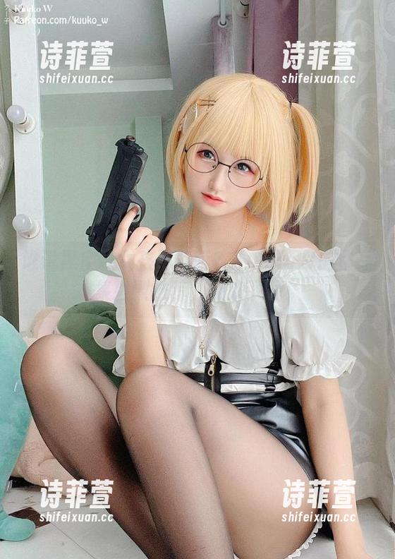 谁说黑魔导女孩不能萌？KuukoW的作品集强烈推荐，快来下载！
