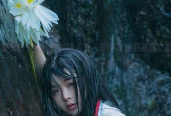 在NinJa阿寨寨的视角：体育课后——原图我居然被朋友拉去‘打卡’，作品却成了掉链子的囧事。