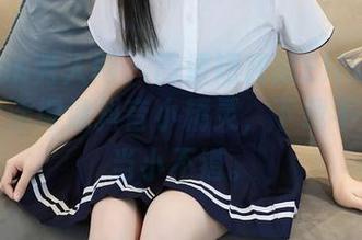 Xiuren秀人网 – 高清短裙的Elise谭晓彤，灵活得像抖音小精灵，下载不下载就当小不道。