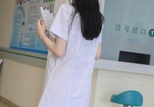 Xiuren秀人网 – e宝小野猫的粉色幻想，原图下载，期待你的点评。