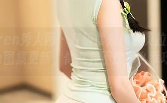 Xiuren秀人网 – 打破常规！余贝拉bella图集更新，修女并不想那么乖巧