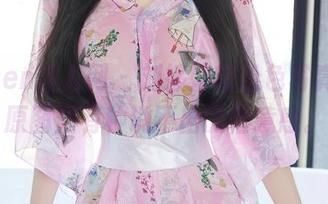 Xiuren秀人网 – 刘婷婷的粉色写真集，原图里有种说不出的惬意感。