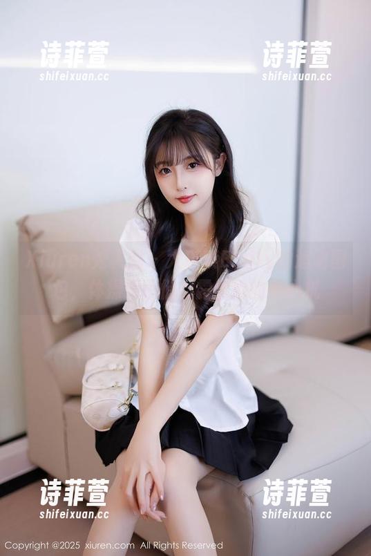 Xiuren秀人网 - 大琪琪Emily的运动图包，体操服悄悄显露出她的小心机