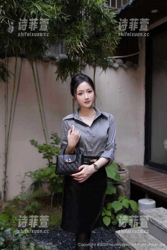 Xiuren秀人网-孟狐狸FoxYini Xiuren秀人网 - 厨娘的日常:孟狐狸FoxYini在线对所有美食的独特解读!