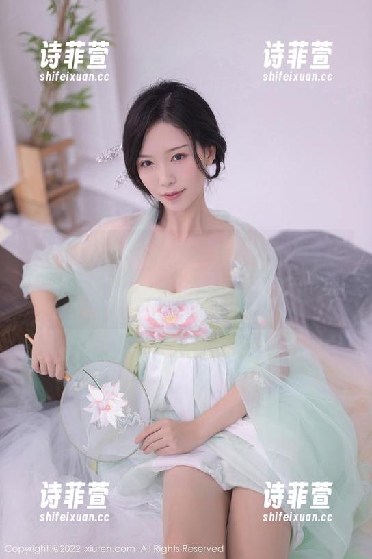 Xiuren秀人网-小茉莉jasmine Xiuren秀人网 - 哪里能找到小茉莉jasmine的瑜伽秘籍?图集中她的每个姿势有种魔法。