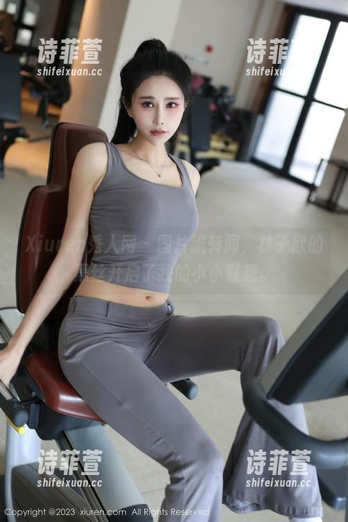 Xiuren秀人网-林子欣 Xiuren秀人网 - 图片流转间,林子欣的黑丝开启了我的小小联想。