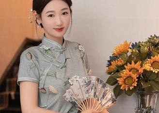 Xiuren秀人网 – 王馨瑶Yanni说，自拍其实是对称方程式——在线，高清，满足即是最佳解！