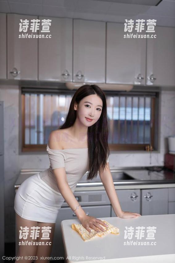 Xiuren秀人网 - 黑丝与苏小曼babyface的相遇，定制了我的心思