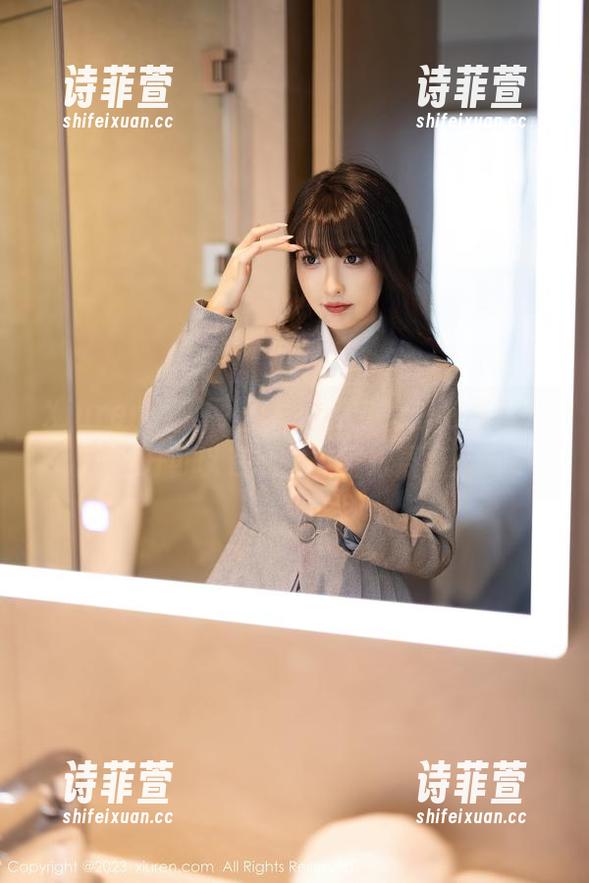 Xiuren秀人网-龙女宝宝 Xiuren秀人网 - 龙女宝宝的旗袍写真,恰好可以在墙上做壁纸展览!