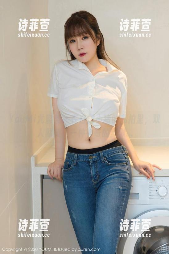 YouMi尤蜜荟 - 在白露小猪的私拍里，双人默契是一种神奇的默默...