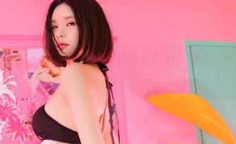 又到了Yuka(유카)的比基尼在线分享时刻，警告：小心流口水！