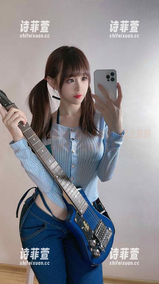 作品：miko酱ww的小小恶魔，配上原图，一脸无辜的厚颜无耻