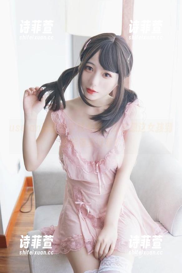 usejan蓝蓝的学妹合辑：我在想这女孩到底能有多好看？