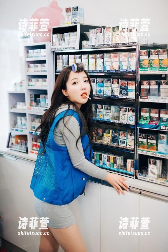 yeeun孙乐乐最新照片，DJAWA家中小仙女，似乎糖罐里溶解了……