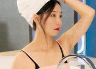 丽柜 – 别以为兔女郎就只有复古风，允儿来一波新派，原图瞬间被点亮！