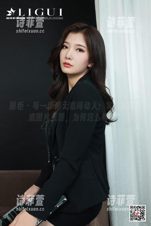 丽柜-尔尔 丽柜 - 每一步都无意间动人:尔尔教师足底图片资源,为何这么特别?