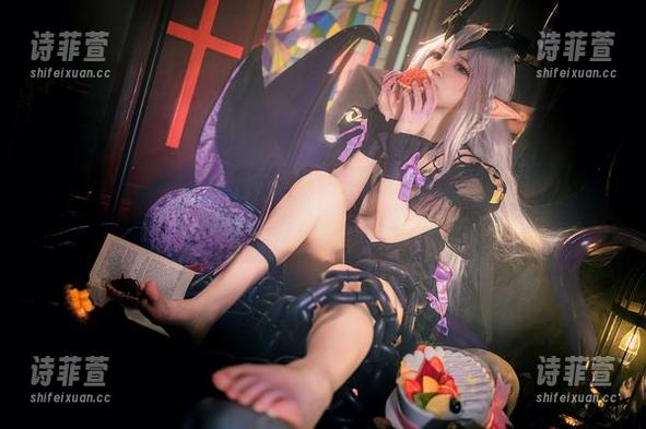 伊喵君_Nya 看了伊喵君_Nya的碧蓝航线,照片里的每一丝细节都勾引着我的好奇心,真有味!