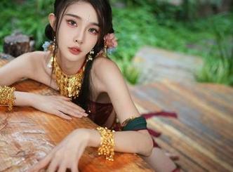 高清大放送：余多多Dudu的皮肤解压，别眨眼哦！