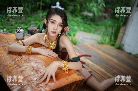 高清大放送：余多多Dudu的皮肤解压，别眨眼哦！