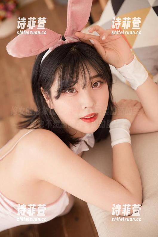 宋哈娜 修女的形象加上宋哈娜,突显出新的美,再也不想翻回去看别的图了!