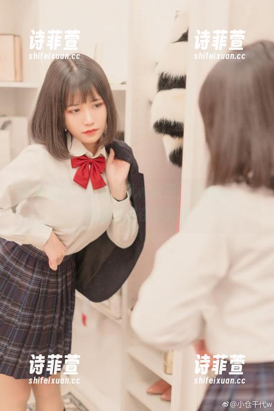 高清定格：小仓千代w女王，只想问一下，她的皇冠在哪买的？