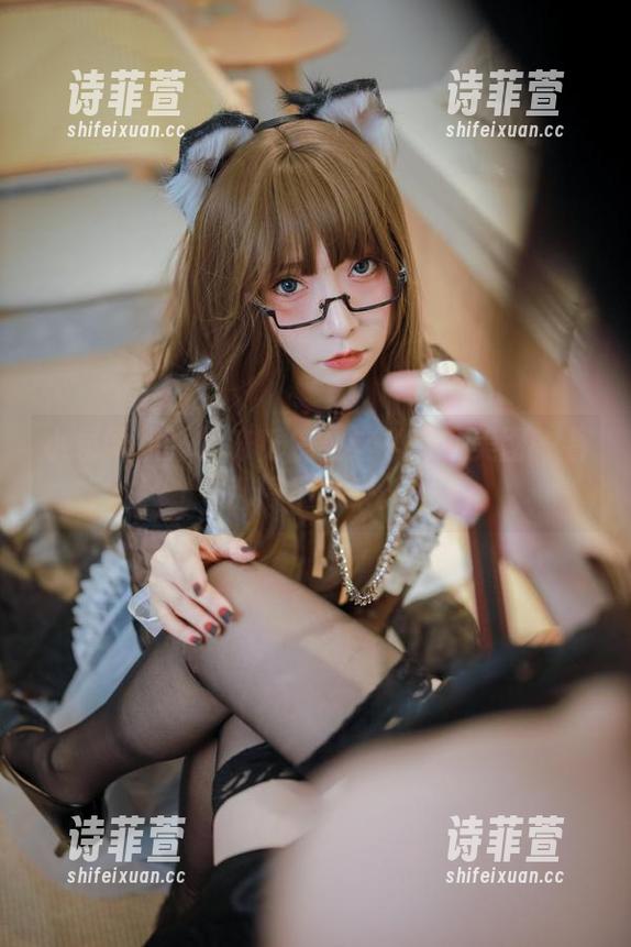 小泉学姐吖 小泉学姐吖的涞觅怎么这么好?美图一看都停不下来。