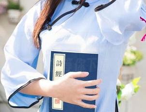 尤果网 – 别再直视，佟蔓的自拍已经在网盘静静等你下载了