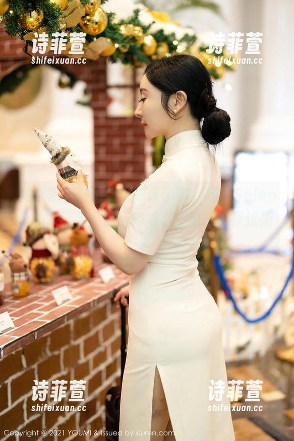 尤蜜荟-娜露Selena 尤蜜荟 - 这图包也更新了嘛,娜露Selena的水手服,配上她的小表情,谁能抗拒?