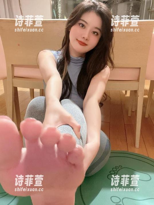 就是阿朱啊 微密圈 - 就是阿朱啊蕾丝图包大公开:这不是高级定制,这是“我随便一套就这么好看”的概念!