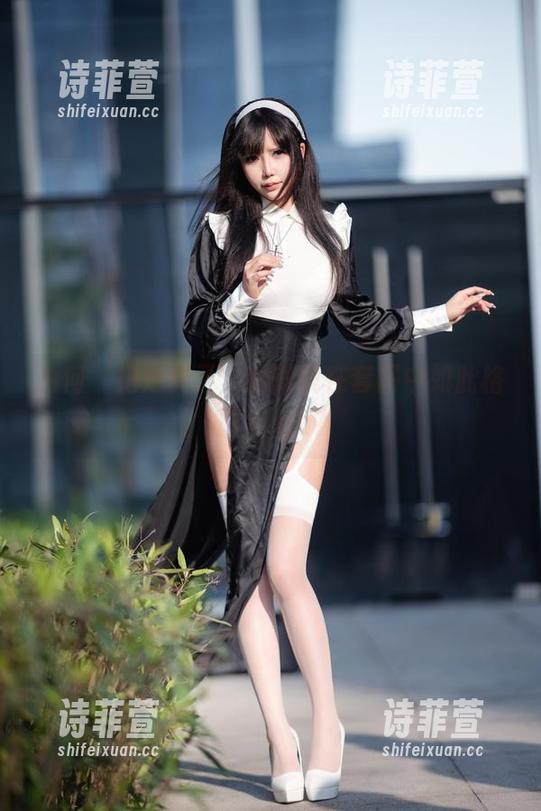 抱走莫子 为何‘抱走莫子’的眼镜在套图中如此格外Thigh?