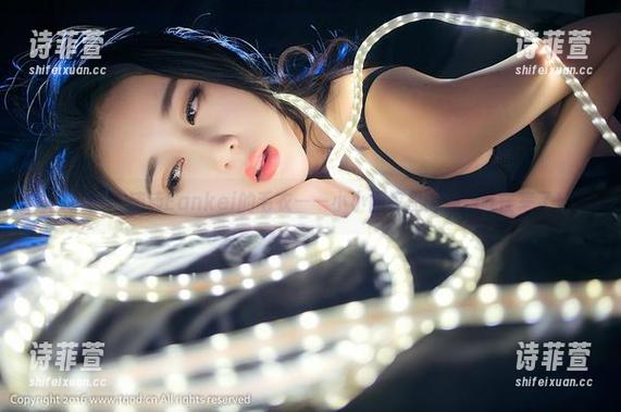 推女神-沛沛Eankei 推女神 - 沛沛Eankei的毛衣——小小图包里的免费妖怪来了!