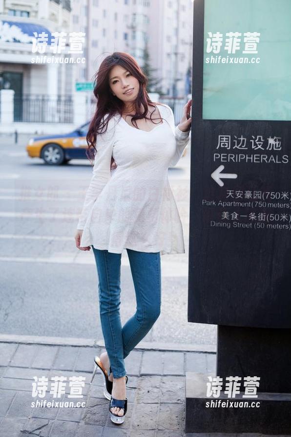 推女郎-王李丹尼 推女郎 - 王李丹尼的白衬衫:这套图让我产生了连带自卑的免费体验,谁让人家穿得这么好!