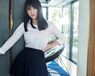 推女郎 – 陆瓷裤里丝写真大公开，今天的分享让你期待！