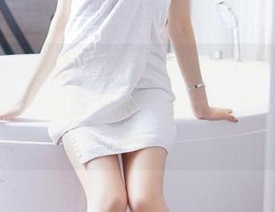 果团网 – 短裤×高清写真，何梦兮Stacy这阵子是不是尝试了一些什么不一样的风格？