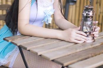 果团网 – 王语纯给我们的女仆图册，真的是一场视觉的温柔暴击