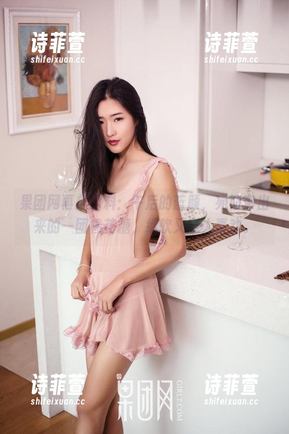果团网再放猛料：午后的蓝颜，宛如窜出来的一团棉花糖，绵软又惹人喜欢。
