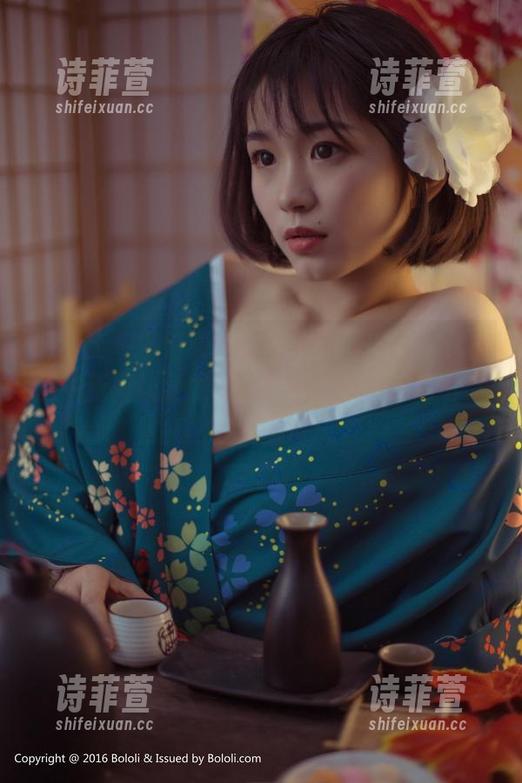波萝社-柳侑绮Sevenbaby 波萝社 - 柳侑绮Sevenbaby的马尔代夫旅拍新图让我发现,原来白色沙滩也可以衬托出我的懒惰风范!