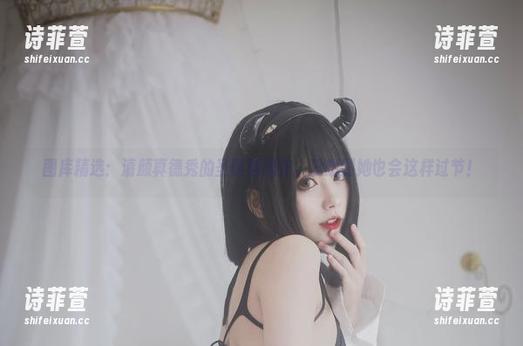 图库精选：清颜真德秀的圣诞骚操作，没想到她也会这样过节！