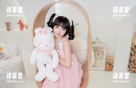 雪糕时刻，谁需要更多？爆机少女喵小吉的全套下载等你！