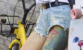 爱尤物的写真：模型资源出奇妙，迷恋变身贴心小秘书？
