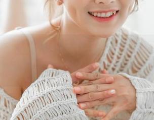 爱蜜社 – 芷萱mimi的JK图库精选，穿越校园的迷雾，谁才是主角呢？