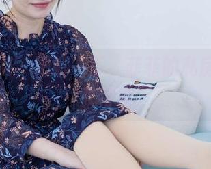 物恋传媒 – 吧唧一下，菲菲的私房写真离歌特供
