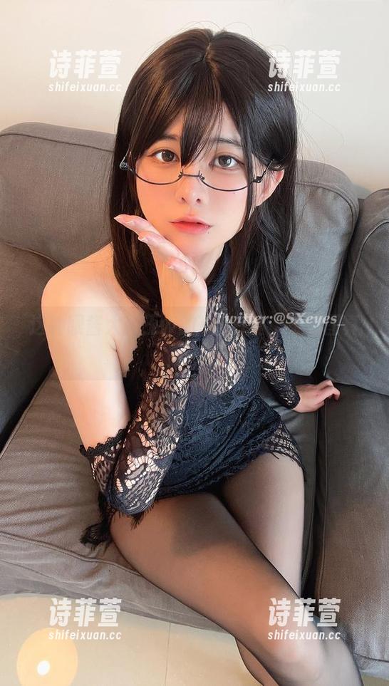 这种眼酱大魔王w的T恤白丝，不看图真想不到
