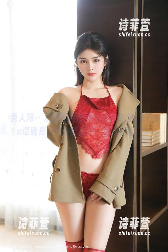 秀人网 - 没想到瑜伽和私拍的结合，Elise谭晓彤竟然也能善用“肢体语言”。