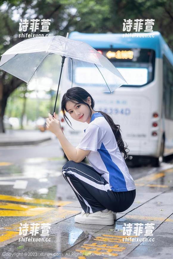 秀人网-lucky咏丹 秀人网 - “户外”?lucky咏丹的照片让你重新定义这个词