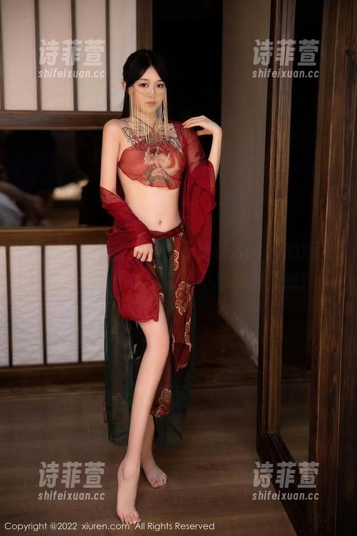 秀人网-夏诗诗Sally 秀人网 - 来了来了,夏诗诗Sally的短裤分享——根本没办法不想多看几眼!