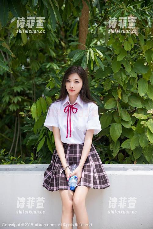 秀人网-婕西儿jessie 秀人网 - 私房婚纱写真,看到婕西儿jessie的裙子,我突然明白了啥叫“白色诱惑”。