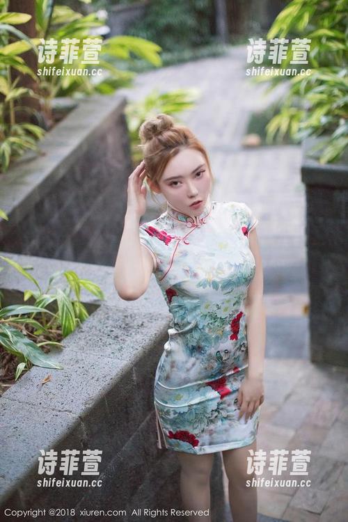 秀人网 - 心静时，宋愉愉在瑜伽垫上——偷偷录下的千姿百态合集